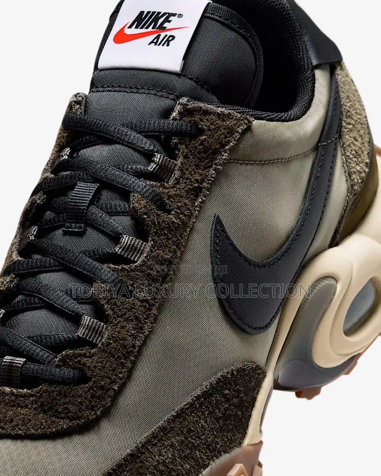 33,500 Birr
Nike Air Max Waffle Sp
 Original Shoes Only 
