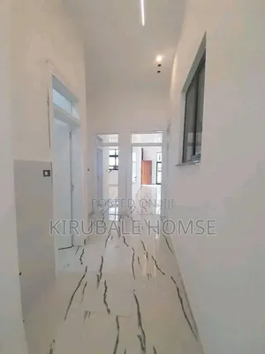 20bdrm Apartment in ሃያት አደባባይ ሙሉ አፓርታማ, Bole for sale