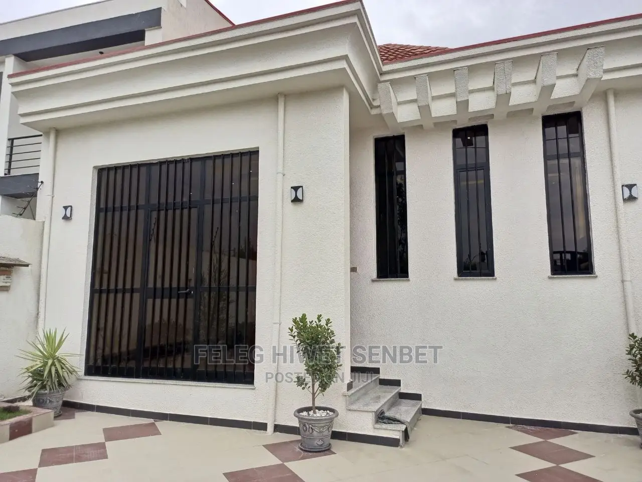 5bdrm Villa in አአ, Bole for Sale