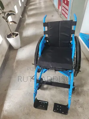 Wheelchair腱鞘foldable Very Strong Wheelchair多坐wheelchair𤲟四wheelchair