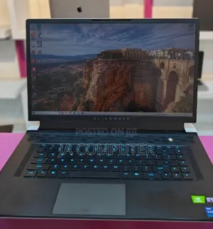 New Laptop Dell Alienware X17 R1 16GB Intel Core I7 SSD 1T