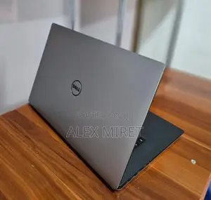 New Laptop Dell XPS 15 16GB Intel Core I7 SSD 512GB