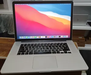 New Laptop Apple MacBook Pro 2015 16GB Intel Core I7 SSD 256GB