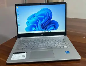 New Laptop HP Stream Notebook 8GB Intel Core I3 SSD 256GB