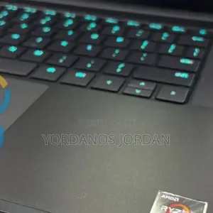 New Laptop Razer Blade 16GB AMD Ryzen 9 SSD 1T