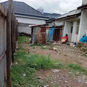 2bdrm House in ኮቶቤ, Yeka for sale