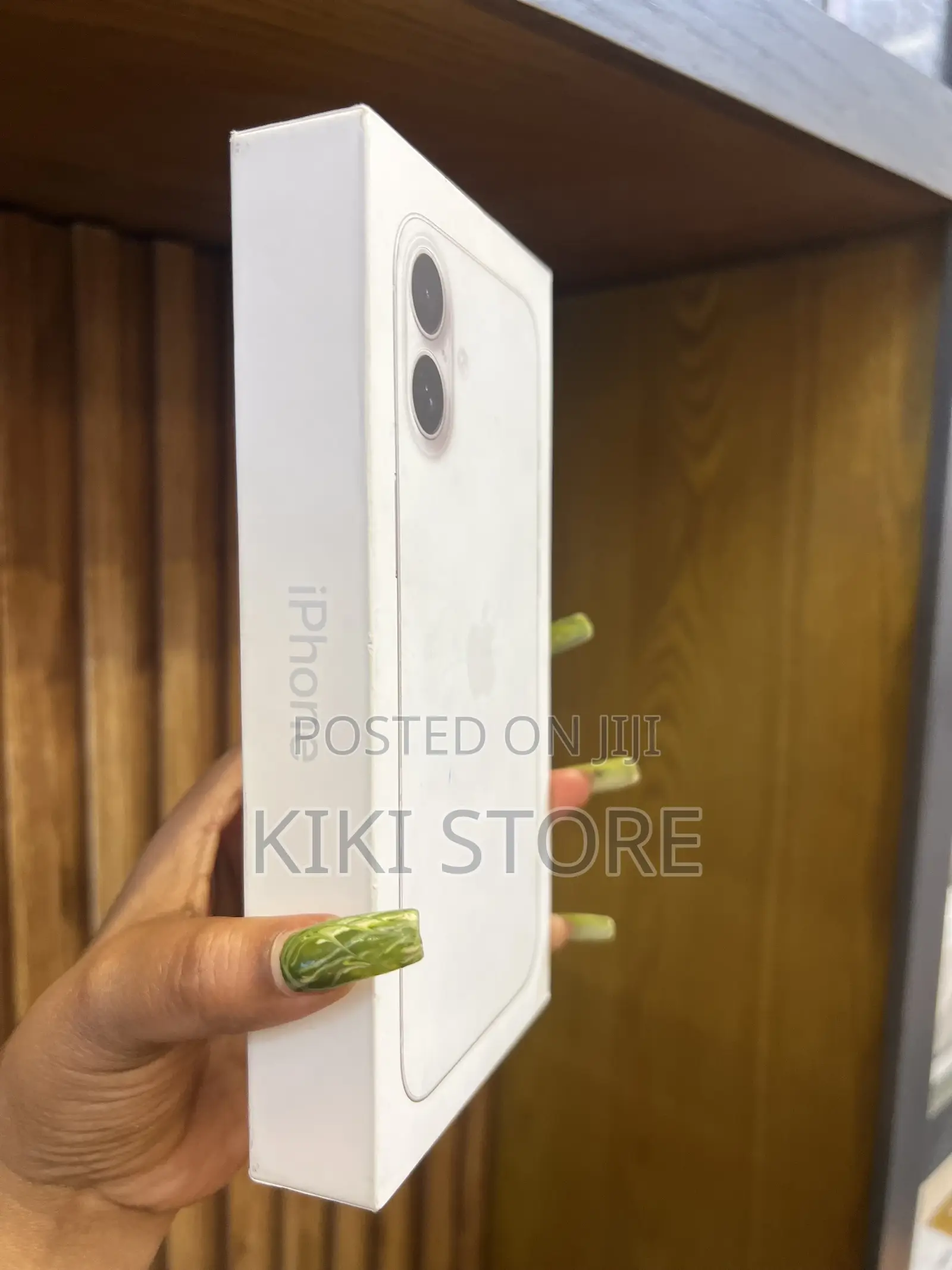 New Apple iPhone 16 Plus 128 GB White