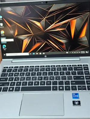 New Laptop HP ProBook 440 G9 32GB Intel Core I7 SSD 512GB