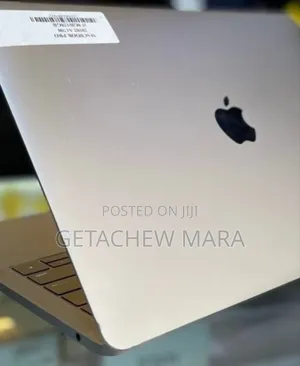 New Laptop Apple MacBook Pro 2017 8GB Intel Core I5 SSD 128GB