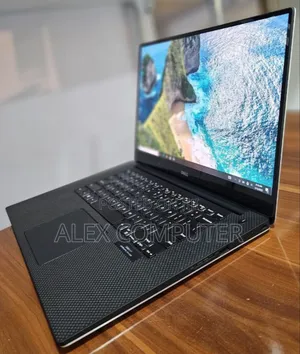 New Laptop Dell XPS 15 16GB Intel Core I7 SSD 512GB