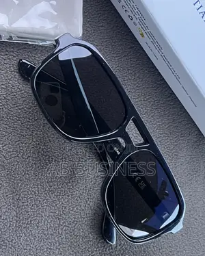 Retro Minimalist Classic Design Square Sunglasses