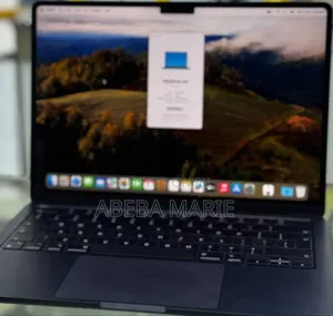 New Laptop Apple MacBook Air 2022 M2 16GB Intel Core I5 SSD 256GB