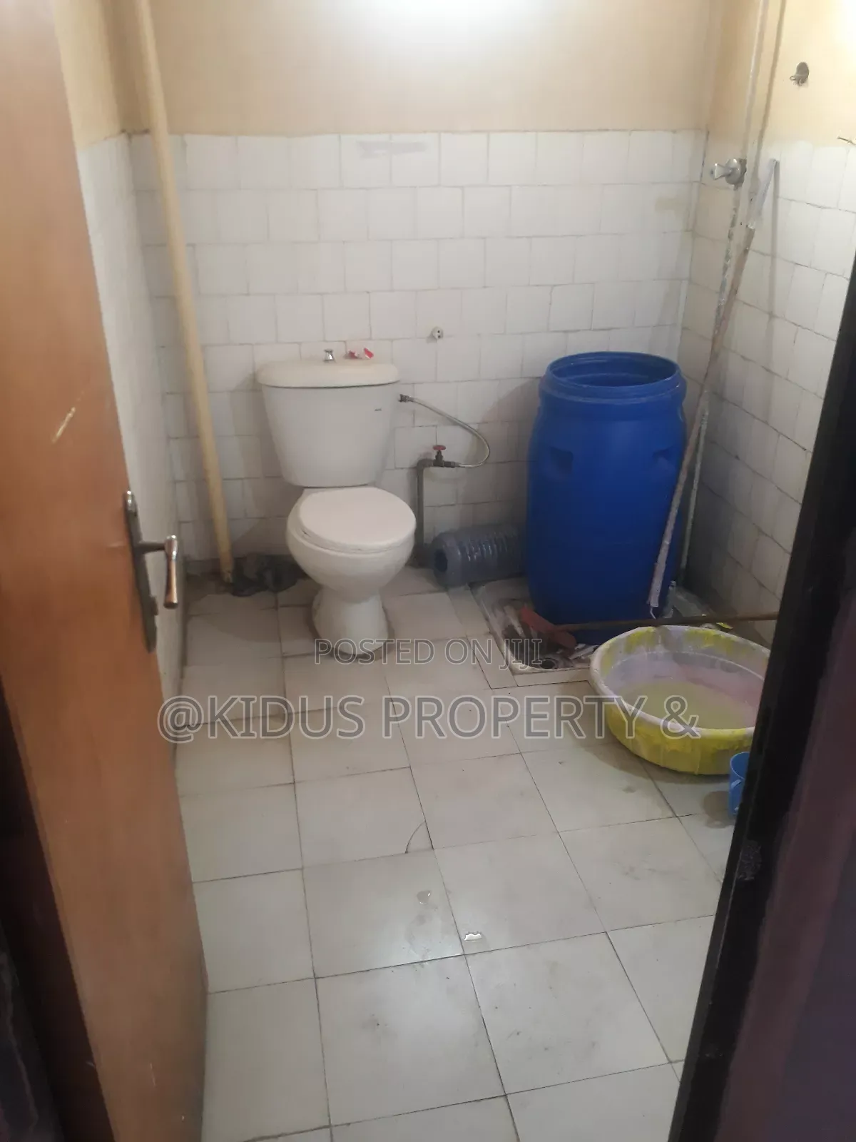 3bdrm Condo in Jemo 1, Nifas Silk-Lafto for rent