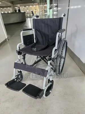 Wheelchair痛苦foldable Wheelchair嶼山medical Wheelchair字樣wheelchair Bold