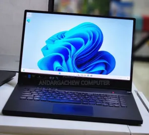 New Laptop Asus ROG Zephyrus G15 16GB Intel Core I7 SSD 512GB