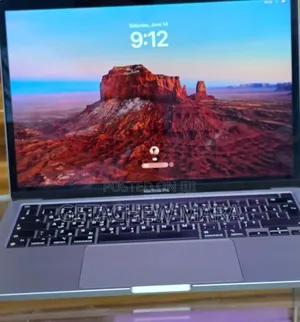 New Laptop Apple MacBook 2012 8GB Intel SSD 256GB