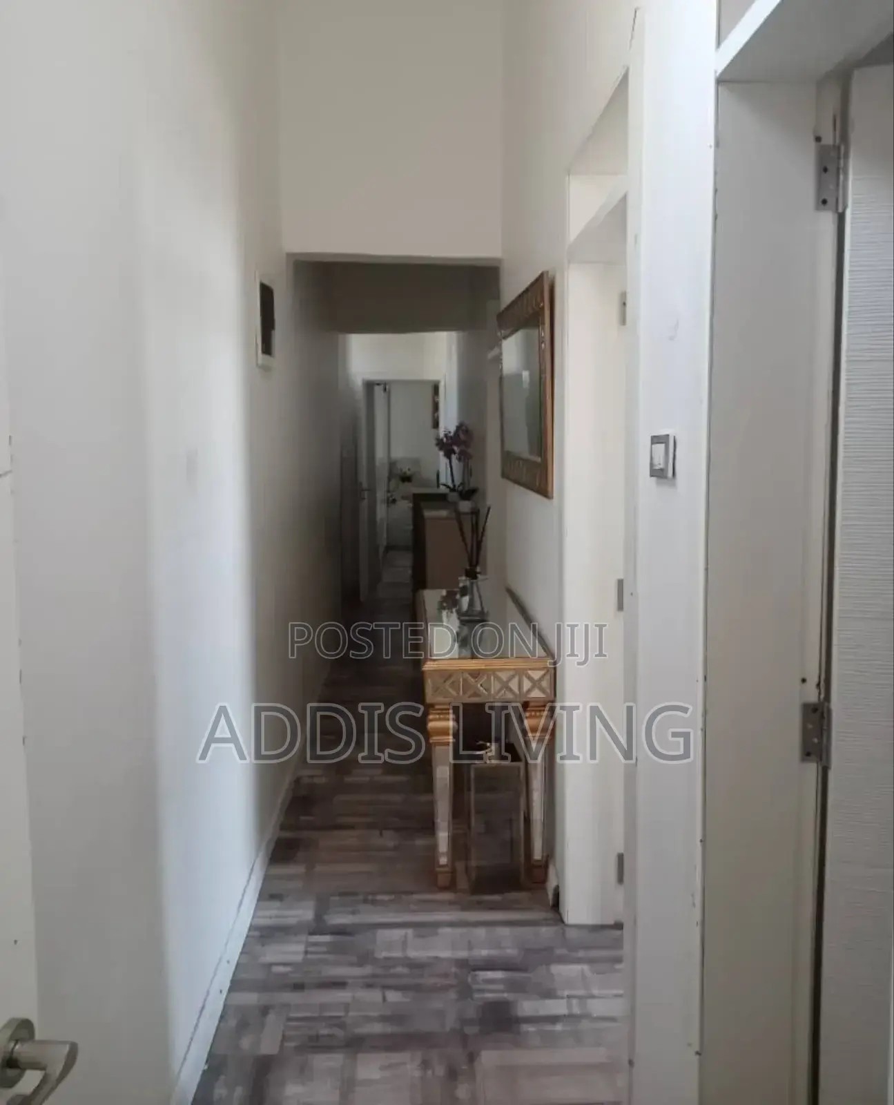 Furnished 3bdrm Villa in Bole for sale