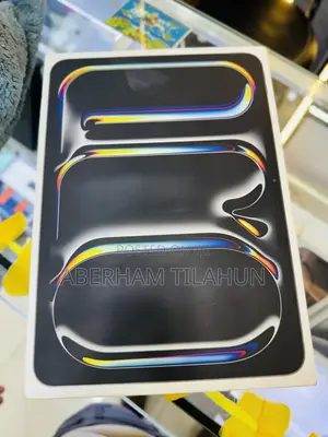 New Apple iPad Pro 11 (2024) 256 GB Silver