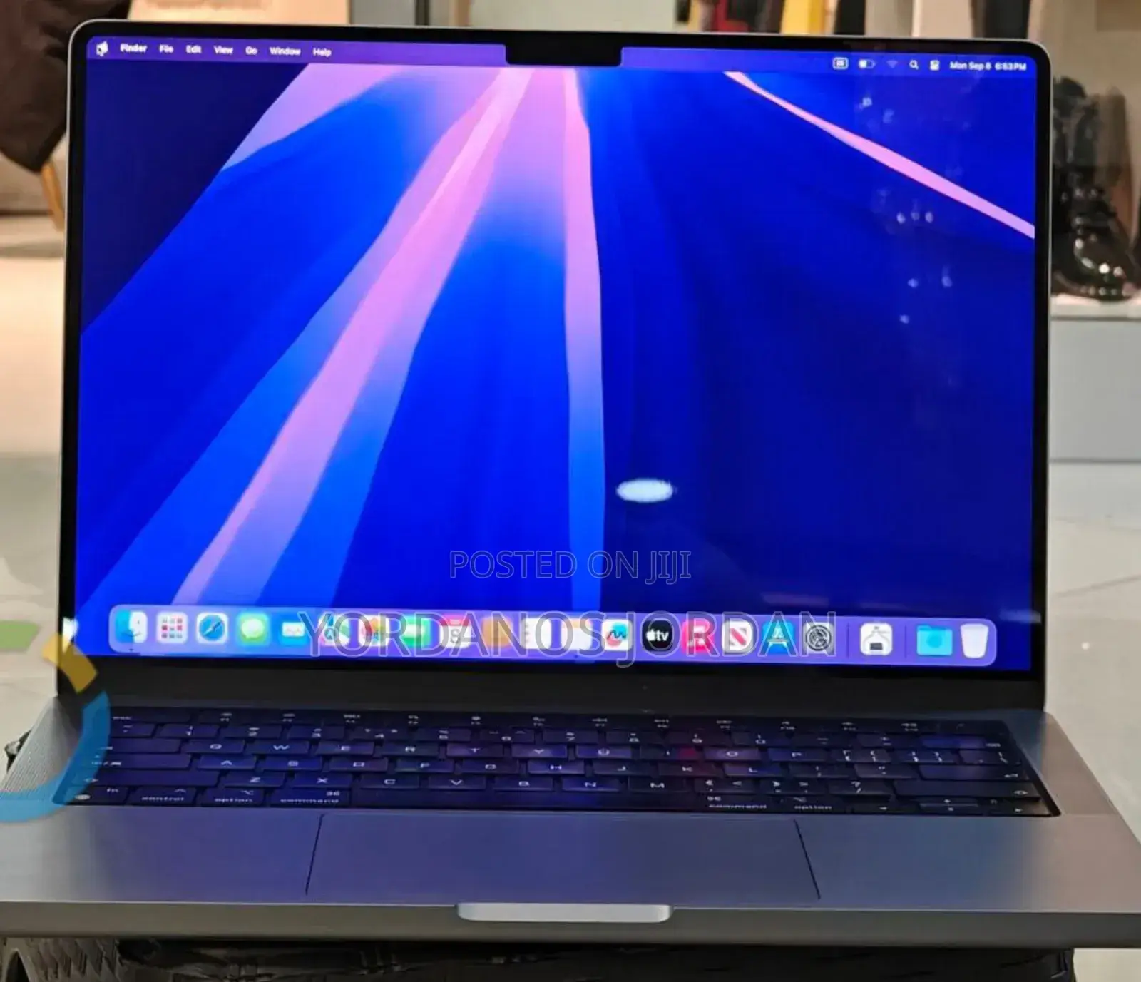 New Laptop Apple MacBook Pro 16GB Apple M1 Pro SSD 1T