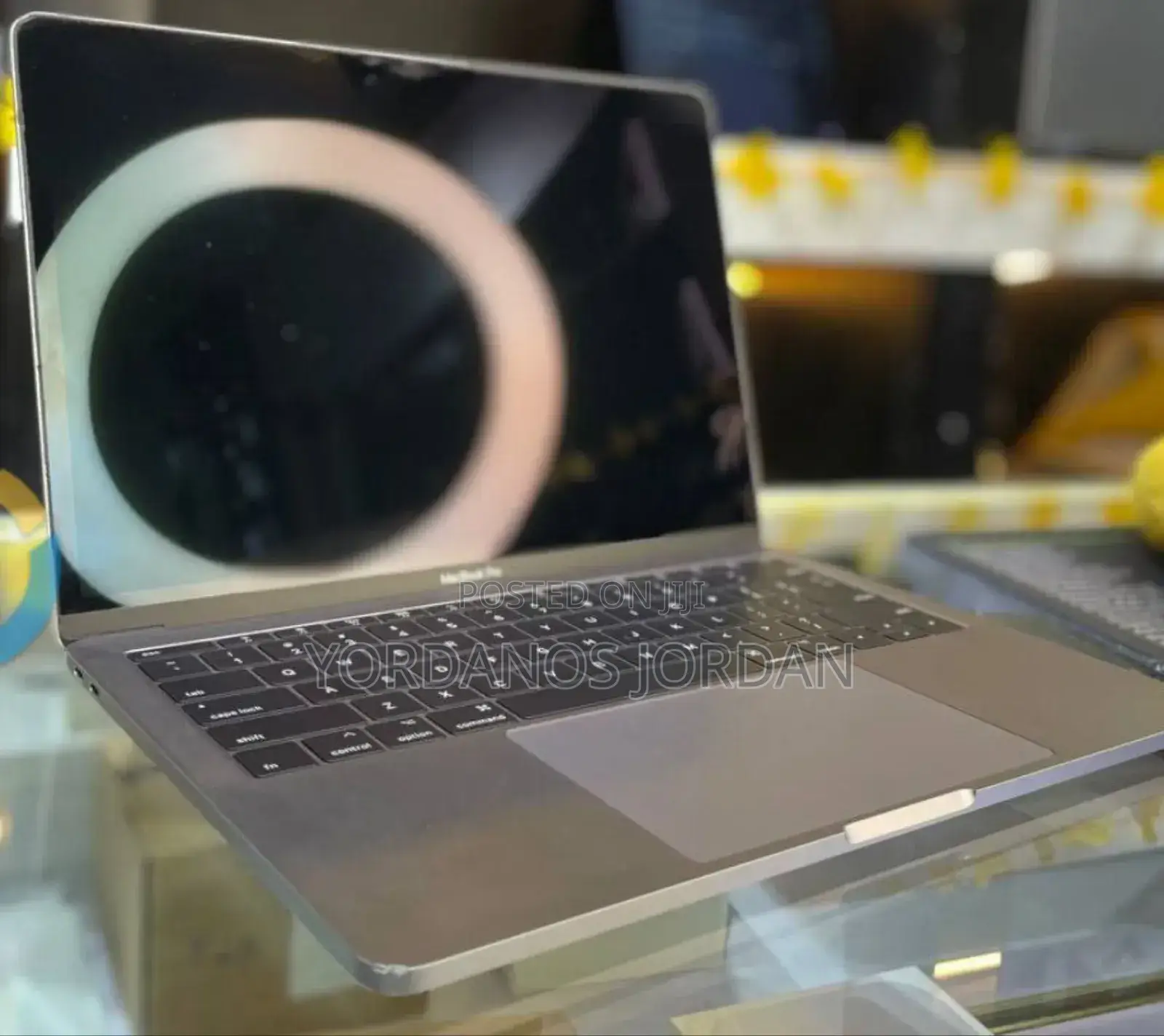 New Laptop Apple MacBook Pro 2017 4GB Intel Core I5 SSD 128GB