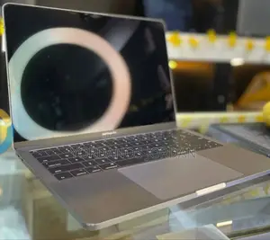 New Laptop Apple MacBook Pro 2017 4GB Intel Core I5 SSD 128GB
