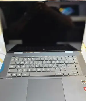 New Laptop HP Envy X360 8GB AMD Ryzen 5 SSD 256GB