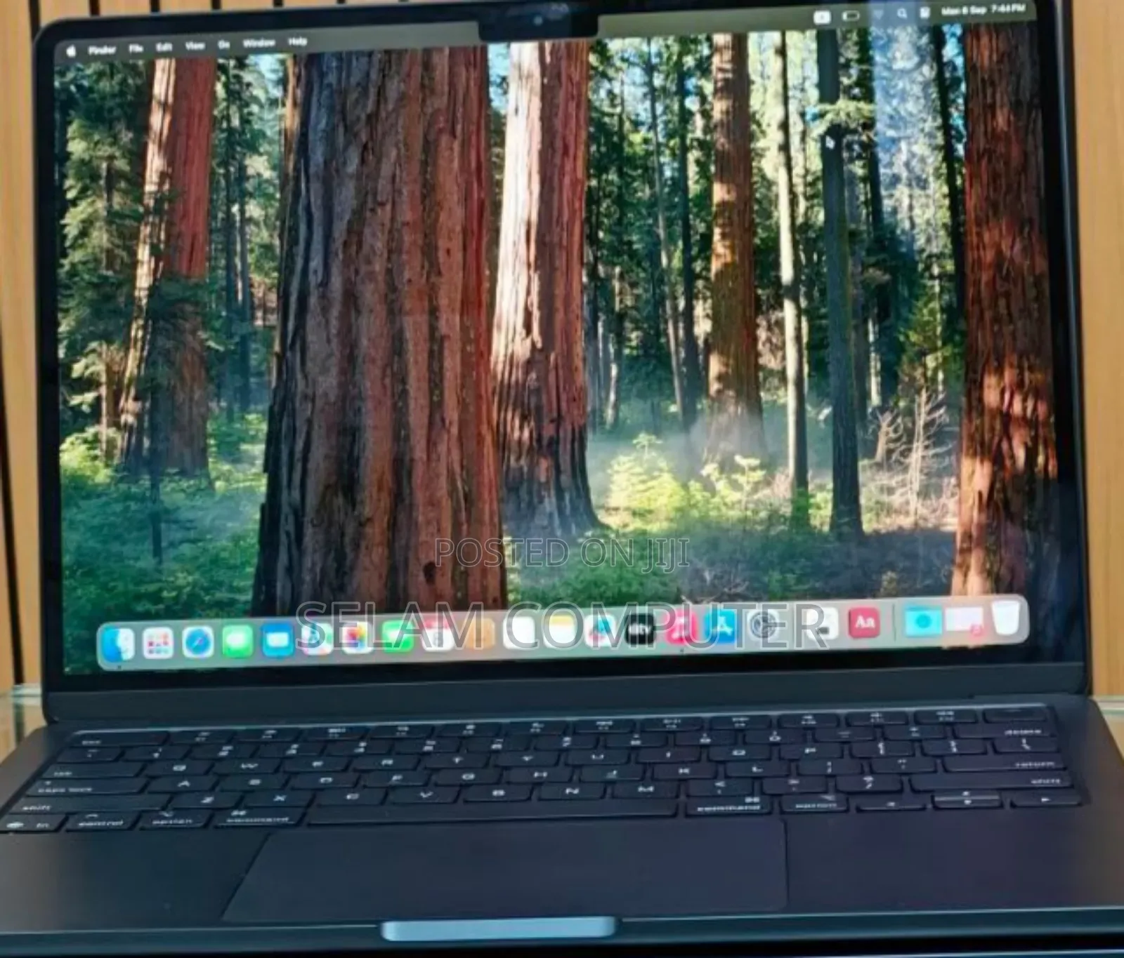 New Apple MacBook Air 2024 M3 13-Inch 16GB Intel Core M3 SSD 512GB