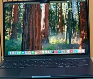New Apple MacBook Air 2024 M3 13-Inch 16GB Intel Core M3 SSD 512GB
