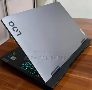 New Laptop Lenovo LOQ 15IRH8 16GB Intel Core I5 SSD 512GB