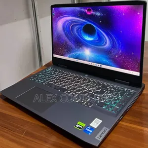 New Laptop Lenovo LOQ 15IRH8 16GB Intel Core I5 SSD 512GB