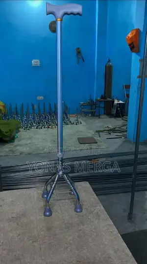 Walking Stick 3 Legs With Dimension 67x21x5 Cm and Powder Coated