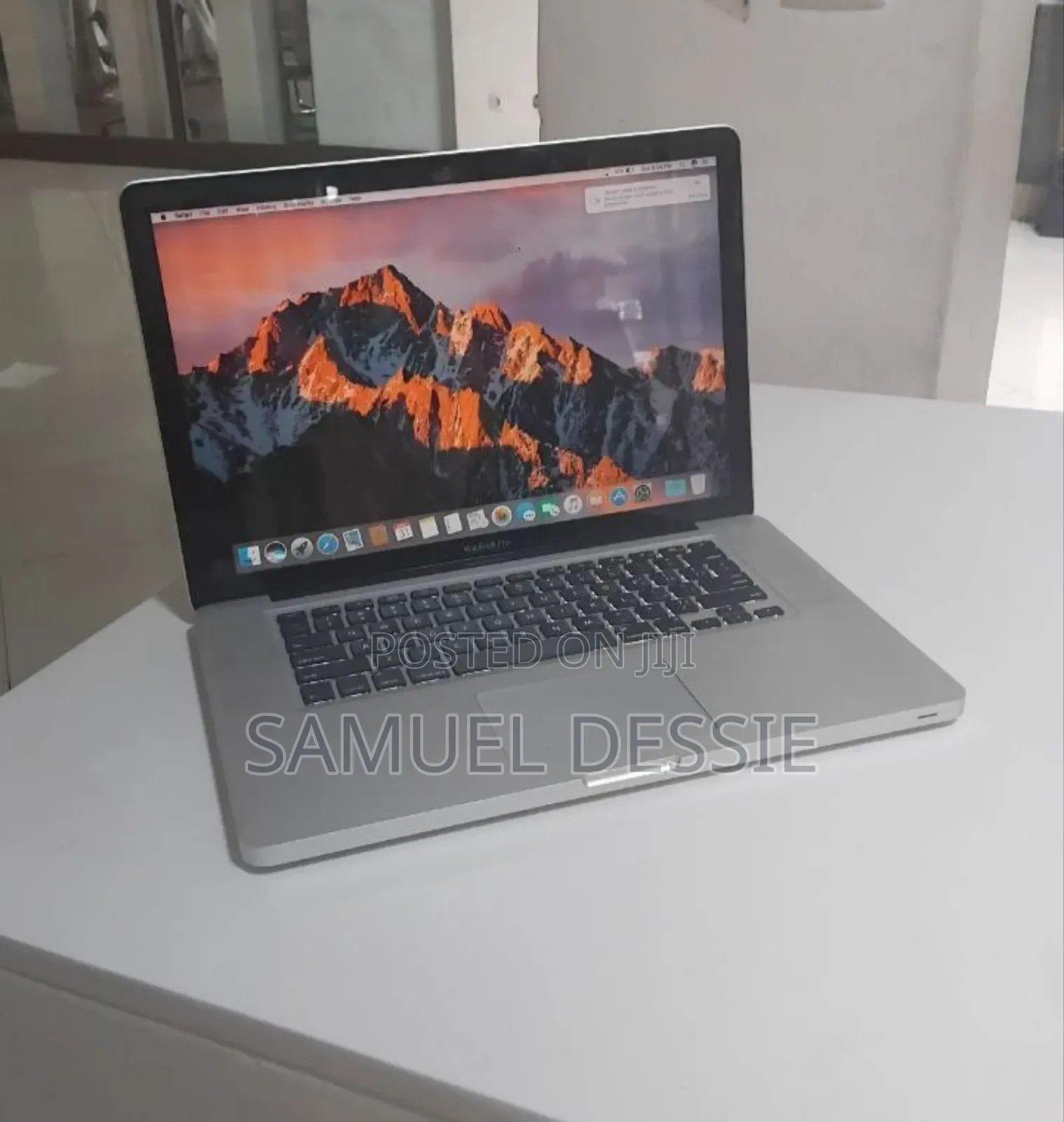 Laptop Apple MacBook Pro 2011 4GB Intel Core I7 SSD 512GB