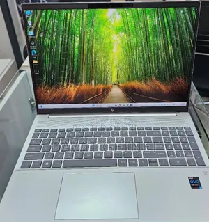 New Laptop HP Pavilion 15 16GB Intel Core i7 SSD 72GB