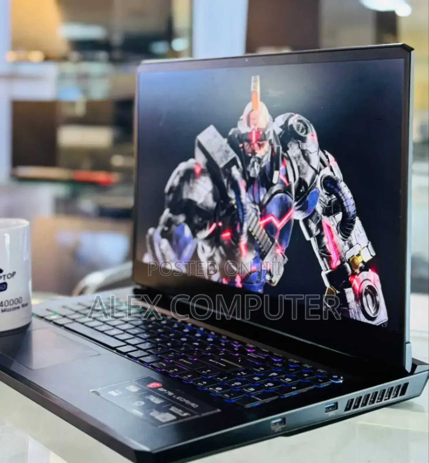 New Laptop MSI GP75 Leopard 16GB Intel Core I7 SSD 512GB