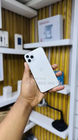 Apple iPhone 11 Pro 256 GB White
