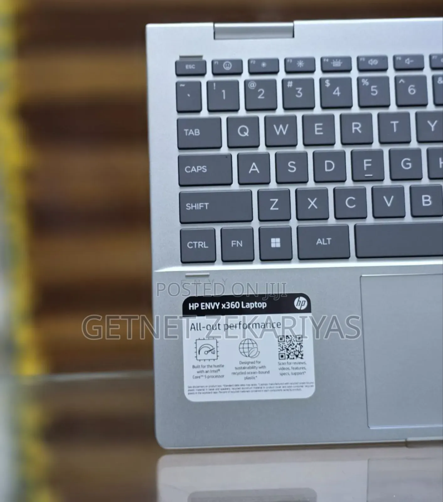 New Laptop HP Envy X360 8GB SSD 1T