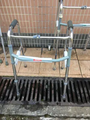 Walking Frame博三walker/Walking Aid吟痲support to Maintain Balance四~4leg