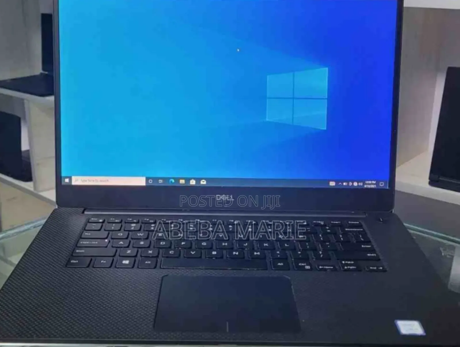 New Laptop Dell Precision 5540 16GB Intel Core I7 SSD 512GB