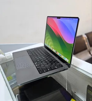 New Laptop Apple MacBook Pro 2021 M1 16GB Apple M1 Pro SSD 512GB