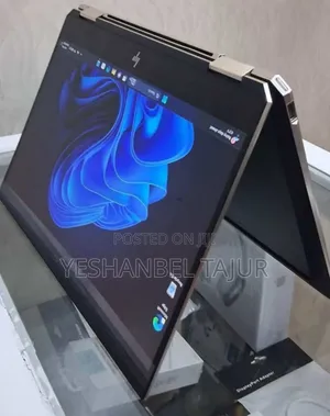 New Laptop HP Spectre 16GB Intel Core I7 SSD 512GB