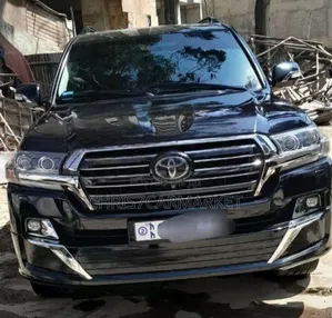 Toyota Land Cruiser 4.6 V8 VX-R 2014 Black