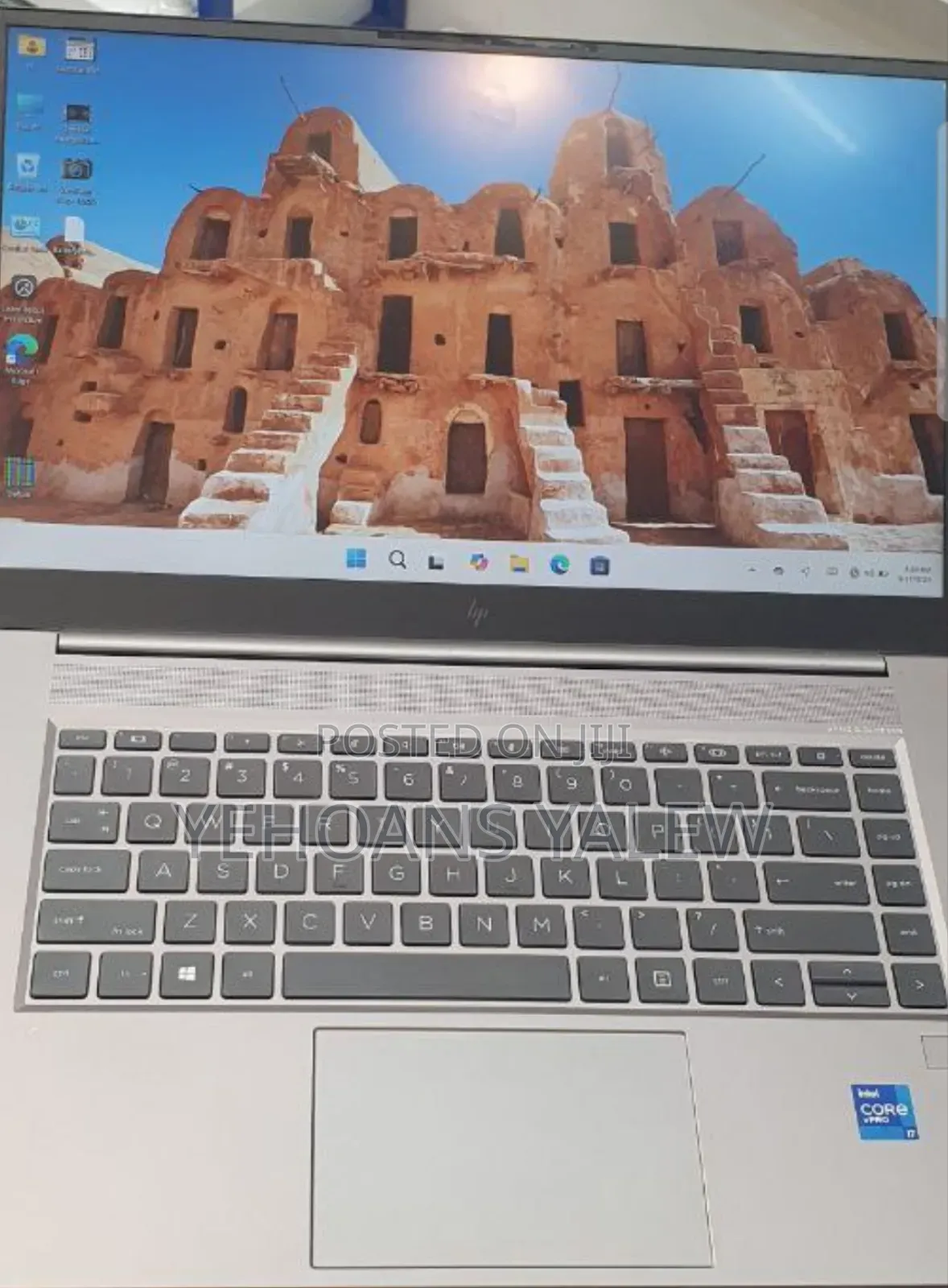 New Laptop HP ZBook Firefly G8 16GB Intel Core I7 SSD 512GB