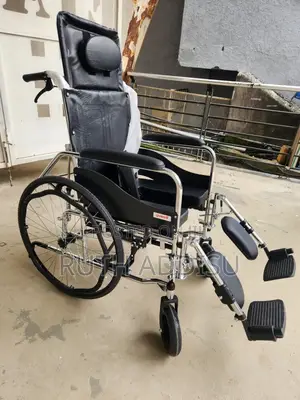 All in One Four and Above Multifunctional Commode Wheelchair Almunium