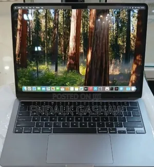 New Laptop Apple MacBook Air 2022 M2 8GB Intel Core M2 SSD 256GB