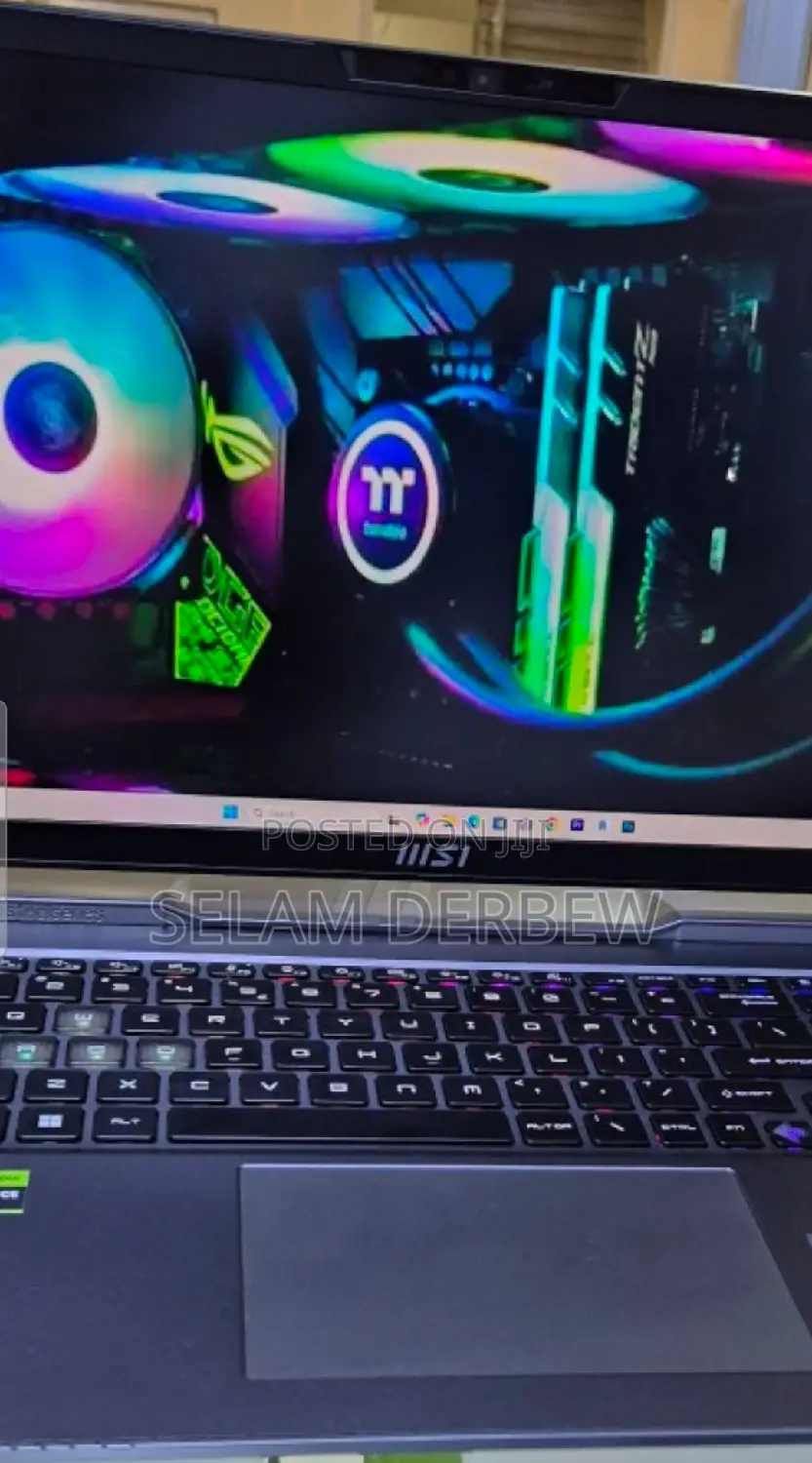 New Laptop MSI Vector GP68 HX 13V 16GB Intel Core I9 SSD 1T