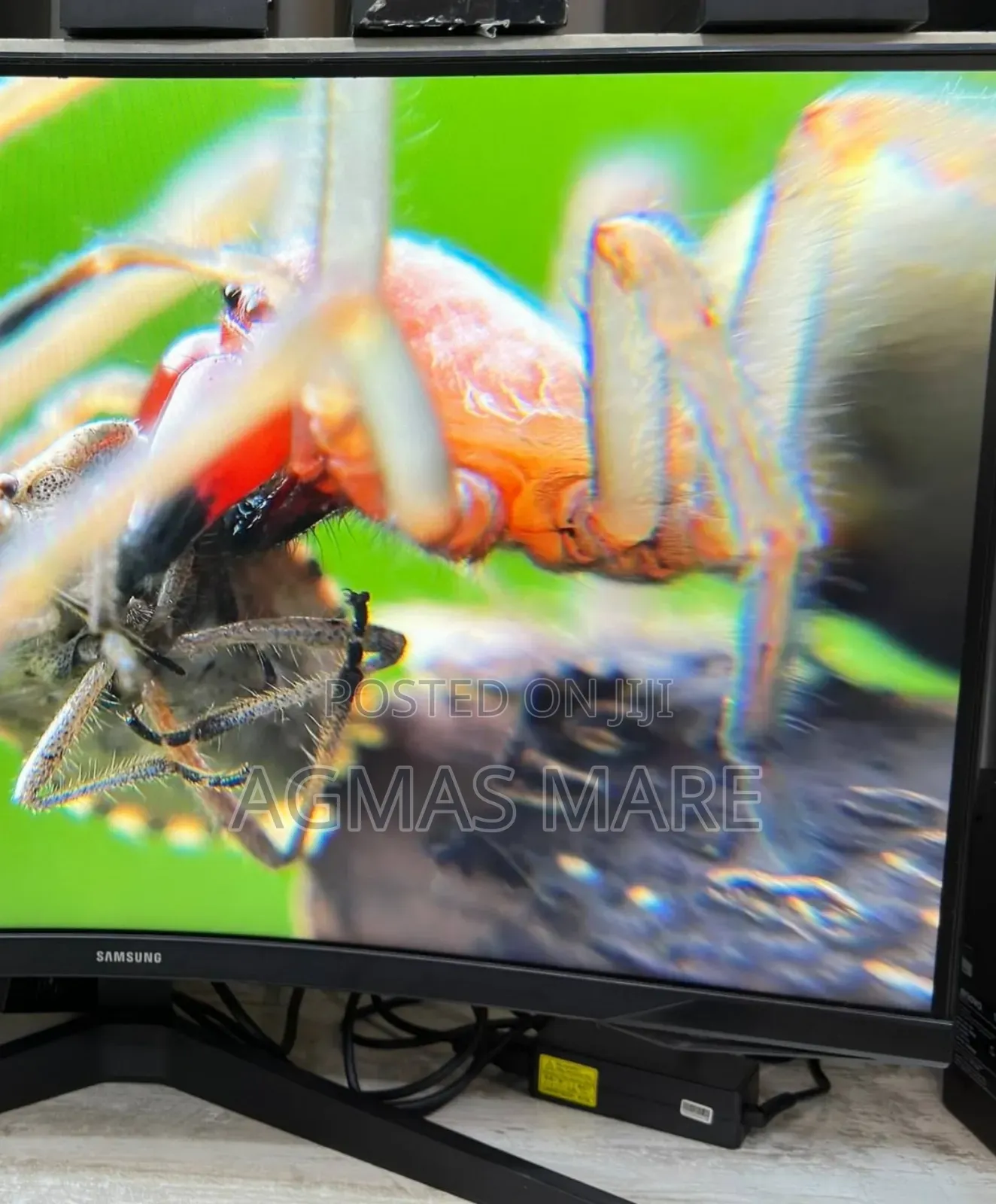  Samsung 32-Inch Curved Gaming Monitor – 144ed