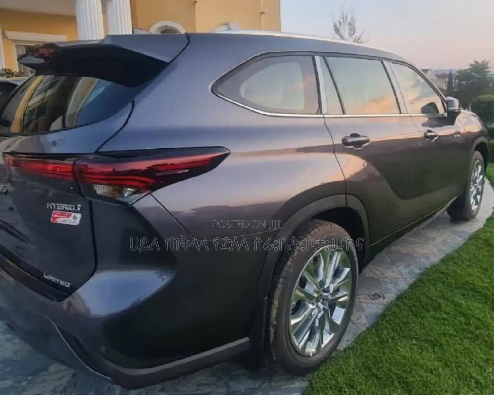 New Toyota Highlander Hybrid 2024 Matt Black