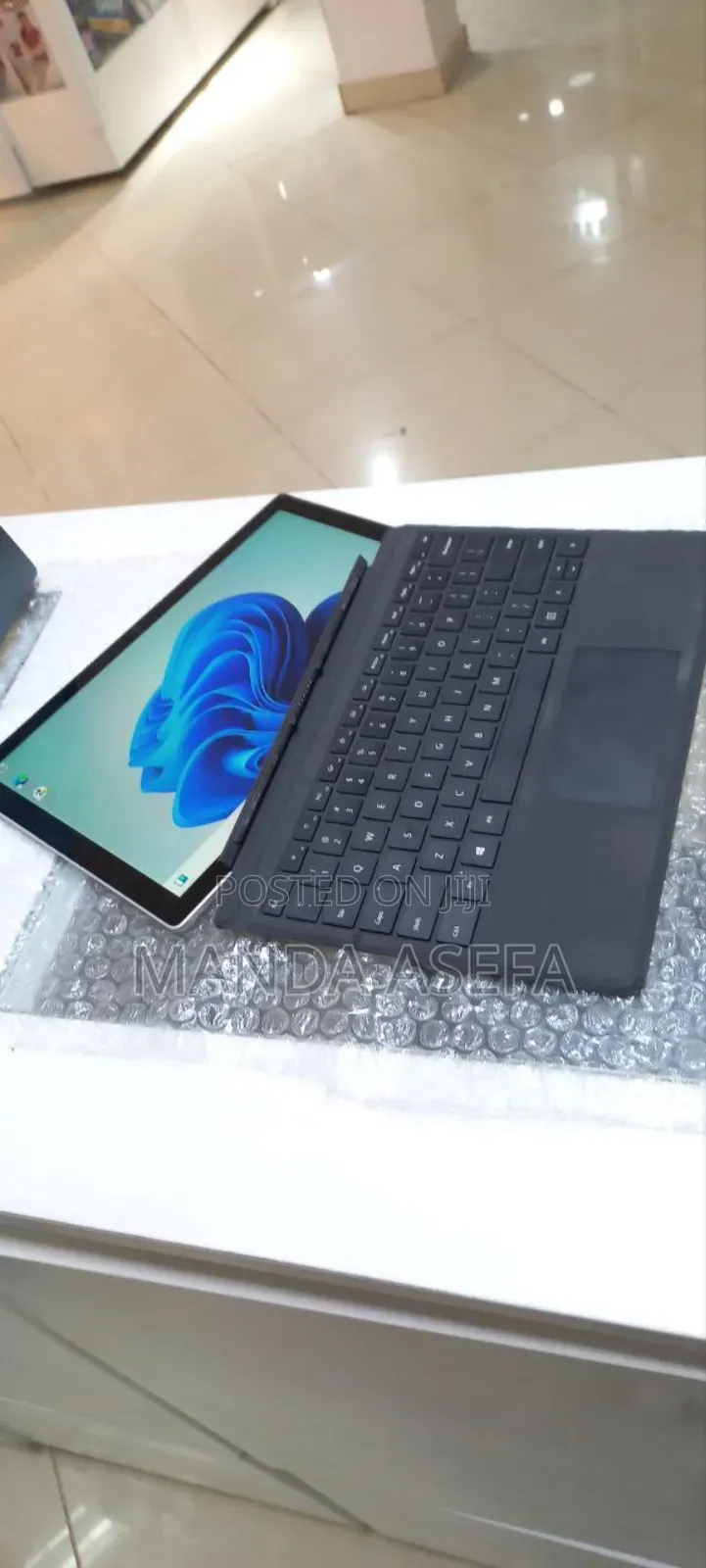 New Laptop Microsoft Surface Pro 5 16GB Intel Core I7 SSD 512GB