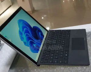 New Laptop Microsoft Surface Pro 5 16GB Intel Core I7 SSD 512GB