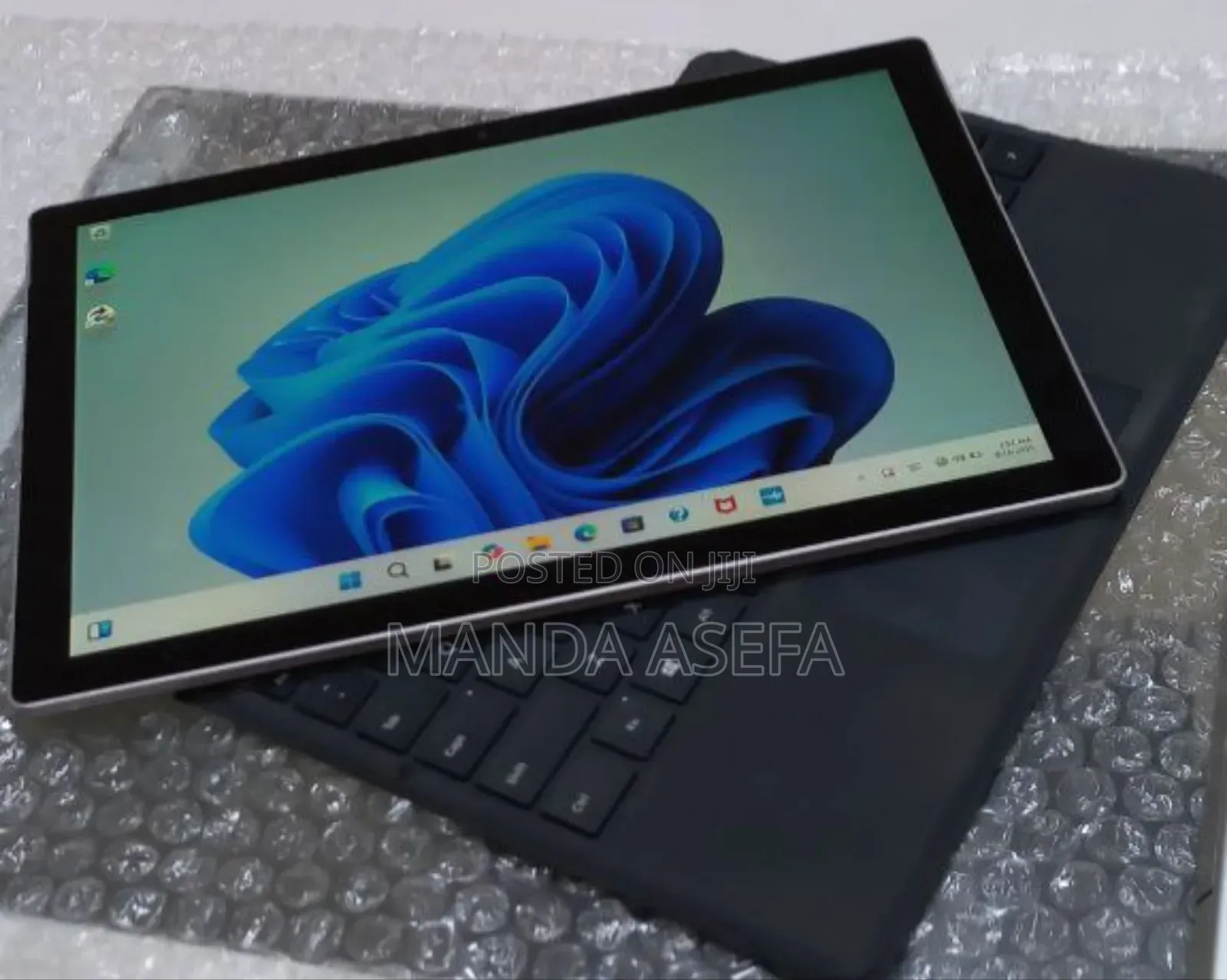 New Laptop Microsoft Surface Pro 5 16GB Intel Core I7 SSD 512GB